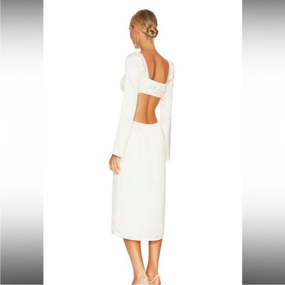 NWT We wore what white dress Cut Out Midi in Whisper White size medium! - Picture 4 of 16